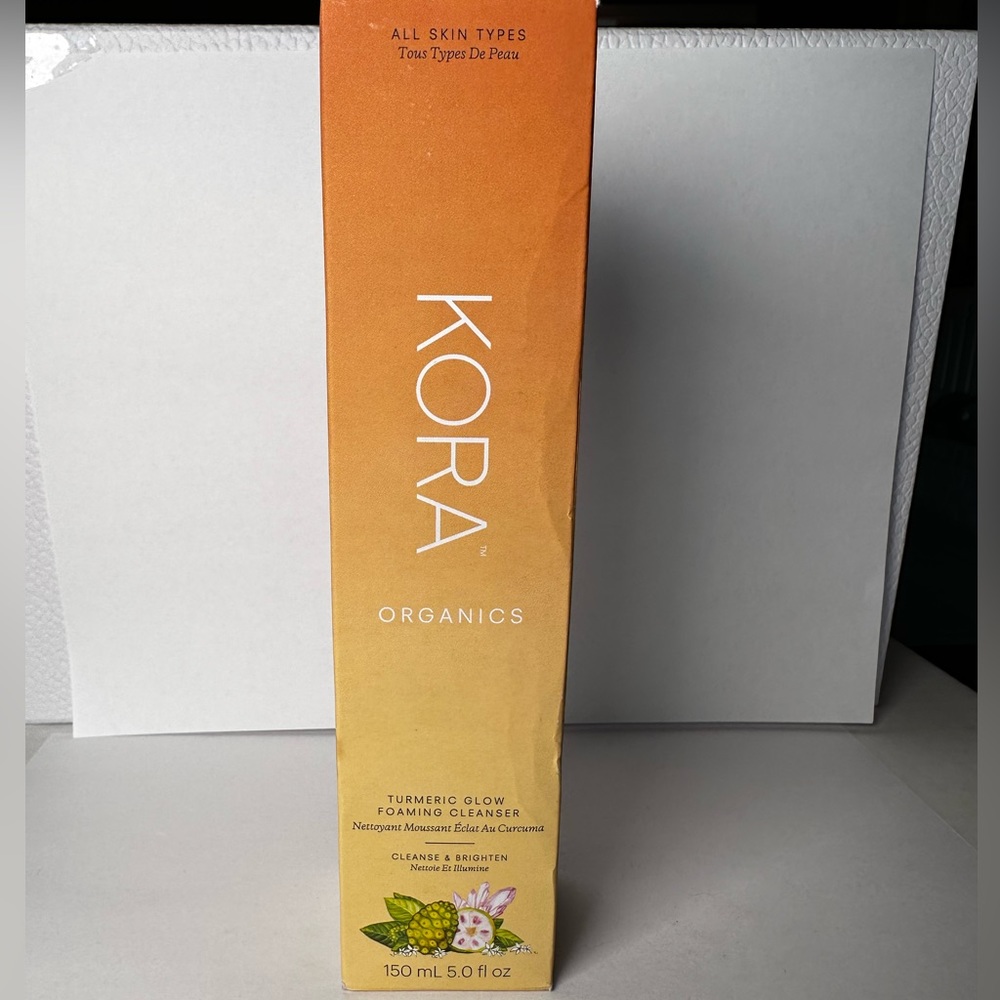 NIB - Kora Organics Turmeric Glow Foaming Cleanser 150 mL - Picture 7 of 13